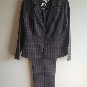 Gray and lavender pantsuit